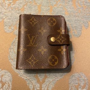 Louis Vuitton monogram wallet